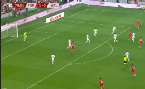 Türk futbolunun gözbebeği Arda Güler tarihe geçti!