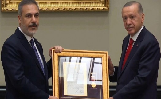 Cumhurbaşkanı Erdoğan Hakan Fidan'a ‘Üstün Hizmet Madalyası’ verdi