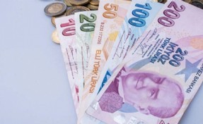 O banknotların sayısında büyük düşüş