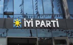 İYİ Parti’de yaprak dökümü sürüyor! 2019 seçimlerinde adaydı