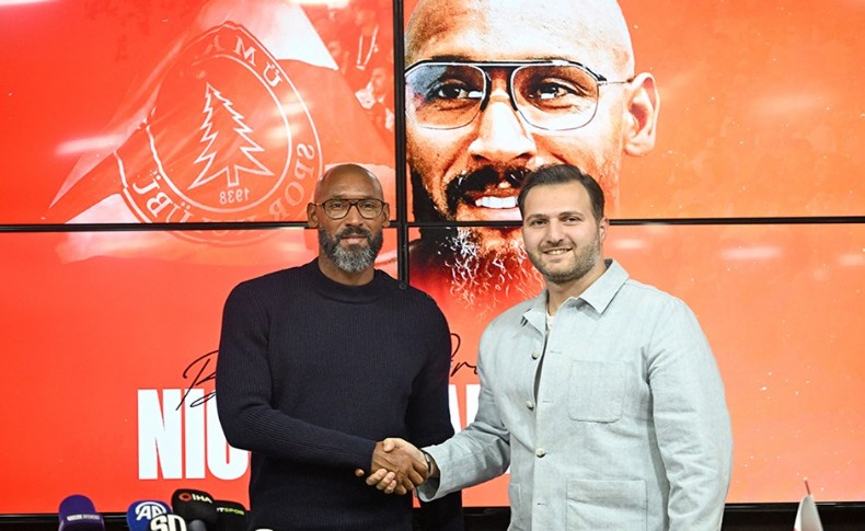 Ümraniyespor’dan dev atılım! Anelka ile sözleşme imzaladı