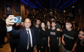 Başkan İsmet Yıldırım’dan Ümraniyeli öğrencileri sevindirecek vaat! Üniversiteye başlayacak öğrenciler...