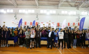 Çekmeköy’de kıyası futsal heyecanı yaşandı