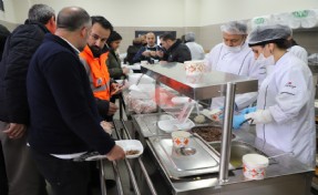 Sarıyer Belediyesi’nden ihtiyaç sahiplerinin yüzünü güldürecek! Tek seferde 5 bin kişi...